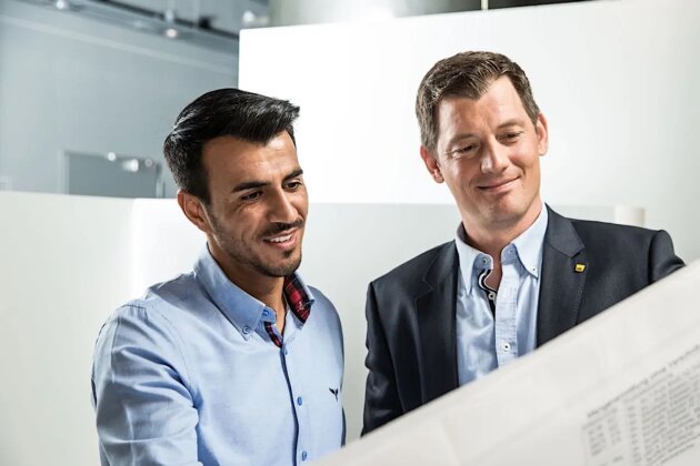 44796_2400x1600px_W1278xH0