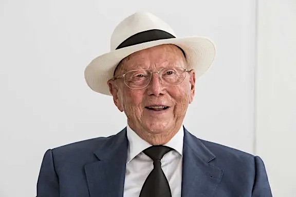 Firmengründer-Fritz-Stotmeister-im-Jahr-2017_W576xH0 Firmengründer-Fritz-Stotmeister-im-Jahr-2017_W576xH0